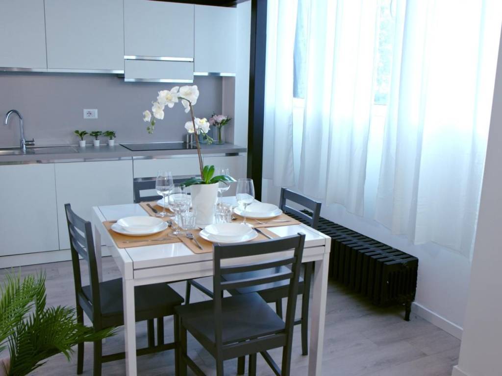 appartamento in vendita a Milano in zona Centro Direzionale