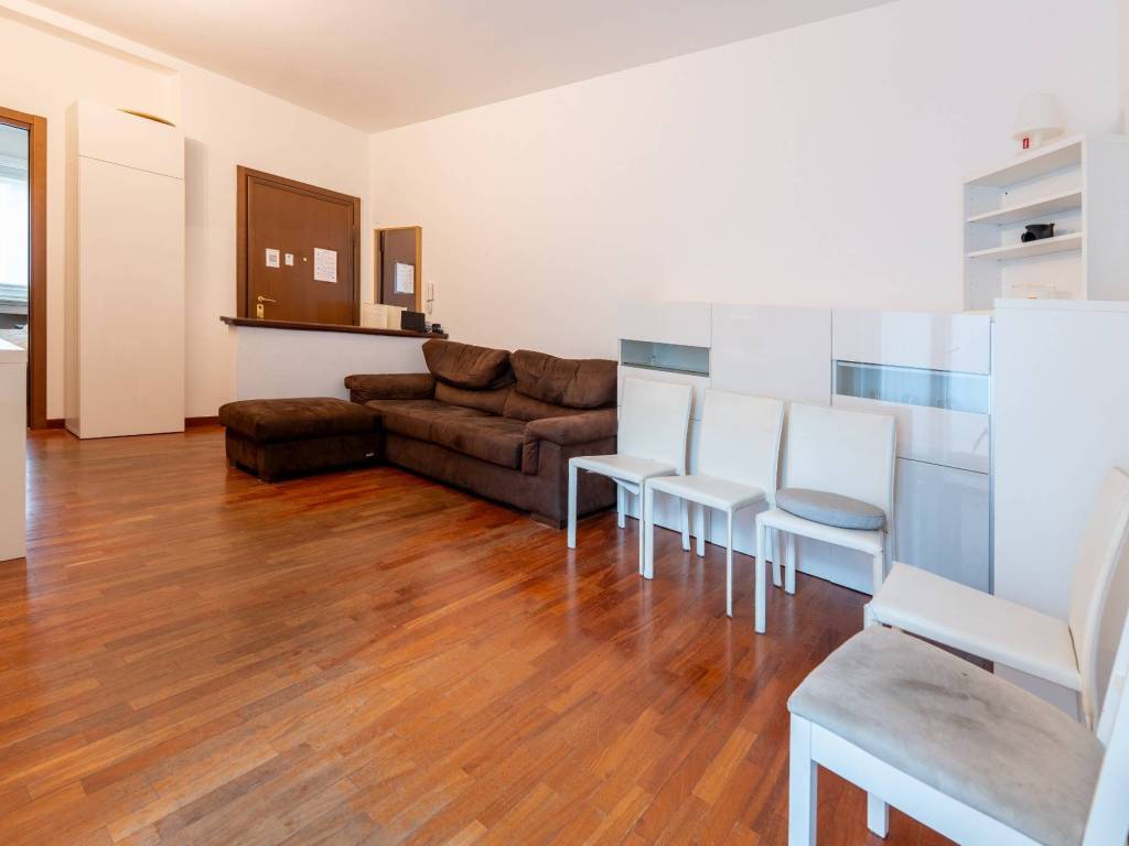 appartamento in vendita a Milano in zona Città Studi