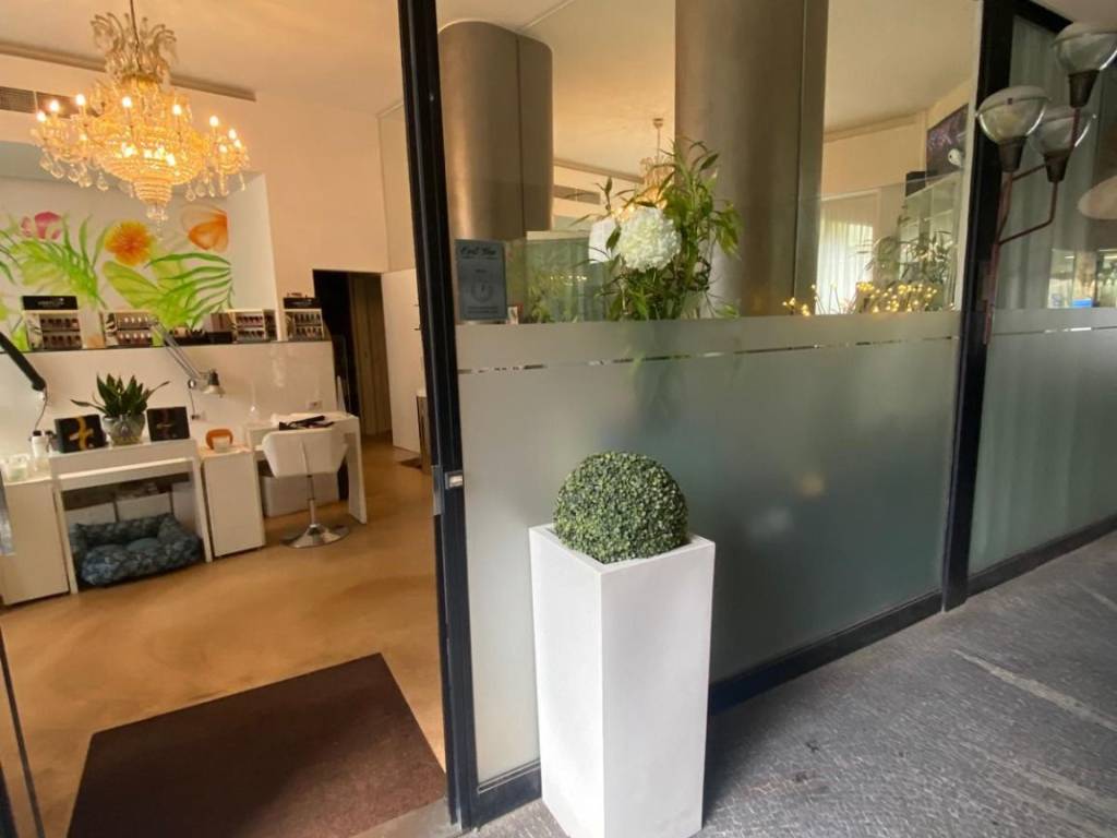 negozio in vendita a Milano