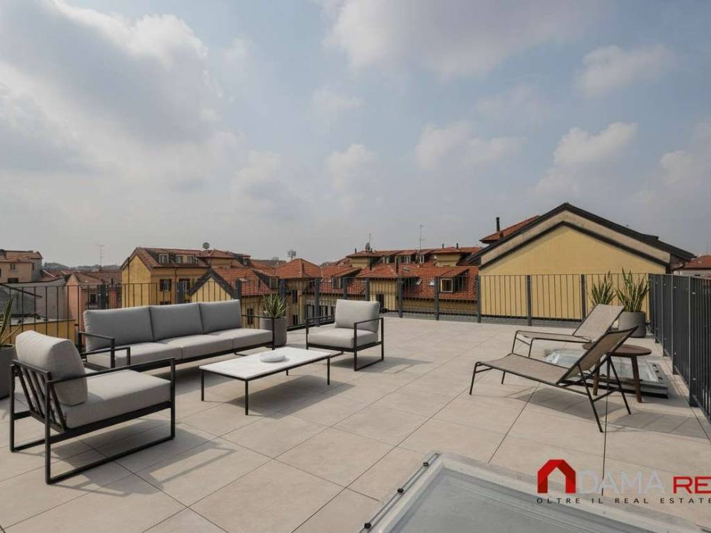 appartamento in vendita a Milano in zona XXII Marzo
