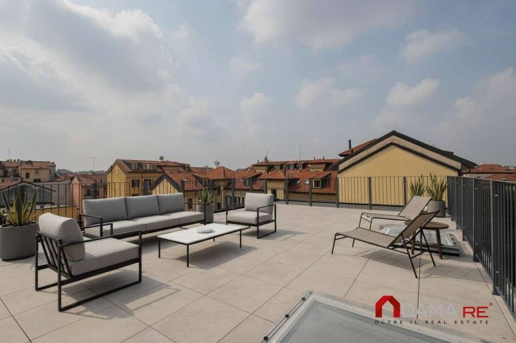 appartamento in vendita a Milano in zona XXII Marzo