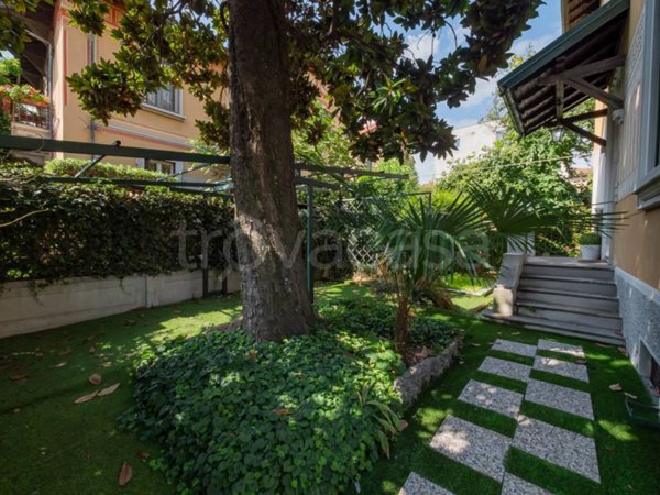 casa indipendente in vendita a Milano in zona Maggiolina