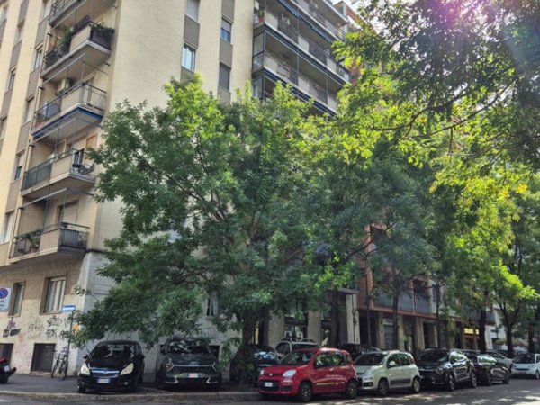 appartamento in vendita a Milano in zona Isola