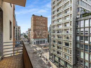 appartamento in vendita a Milano in zona Porta Nuova