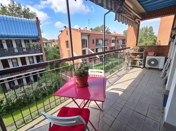 appartamento in vendita a Milano in zona Muggiano