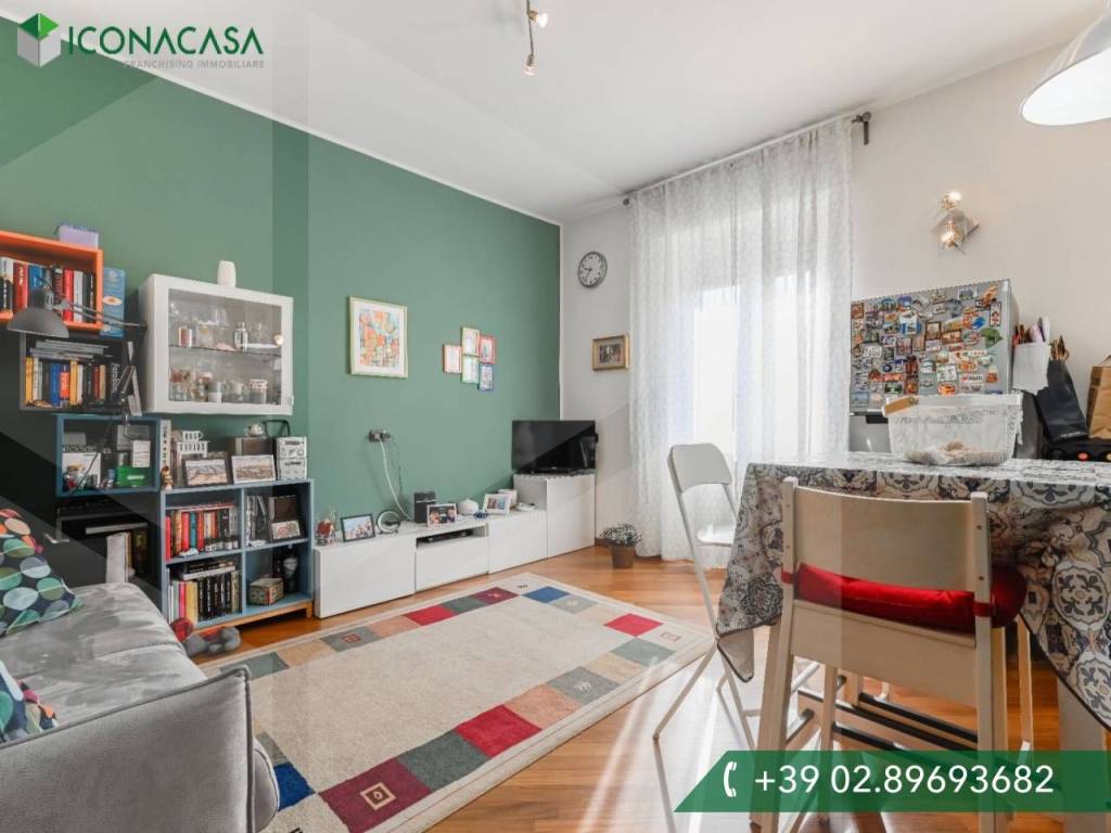 appartamento in vendita a Milano in zona Adriano