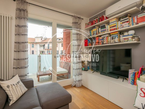 appartamento in vendita a Milano in zona Sempione