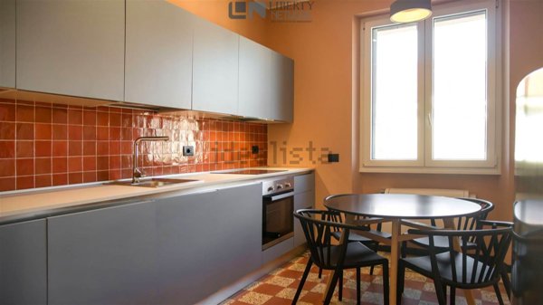 appartamento in vendita a Milano in zona San Cristoforo