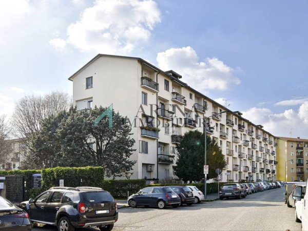 appartamento in vendita a Milano in zona Forlanini