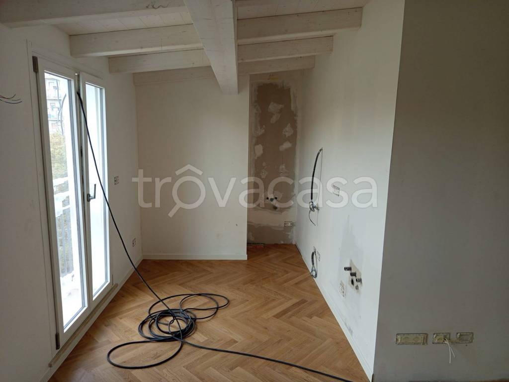 appartamento in vendita a Milano in zona San Siro