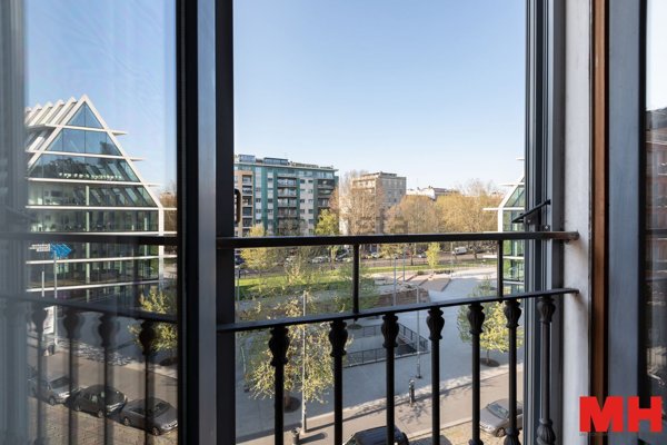 appartamento in vendita a Milano in zona Porta Garibaldi