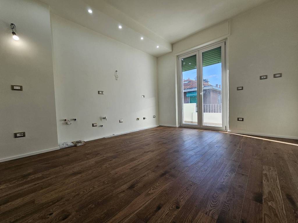 appartamento in vendita a Milano in zona Crescenzago