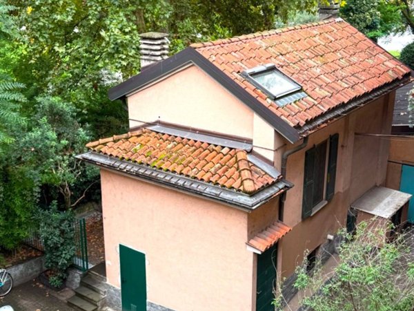 casa indipendente in vendita a Milano in zona Chiesa Rossa
