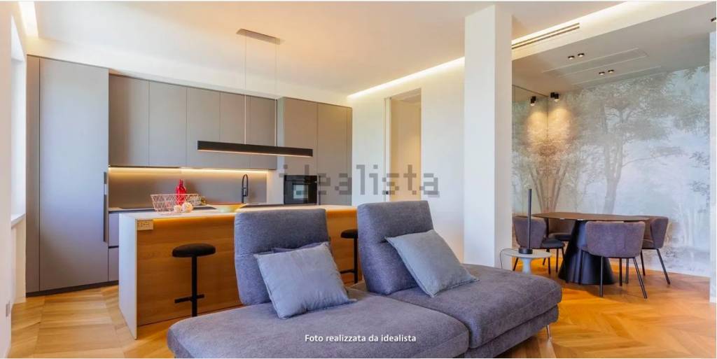 appartamento in vendita a Milano in zona Isola