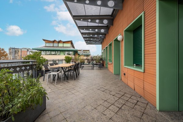 appartamento in vendita a Milano in zona Vigentino