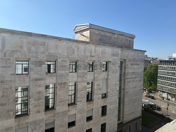 appartamento in vendita a Milano in zona Guastalla