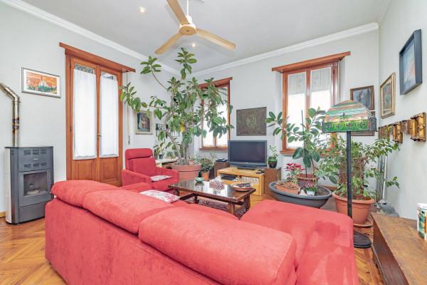 appartamento in vendita a Milano in zona Gorla