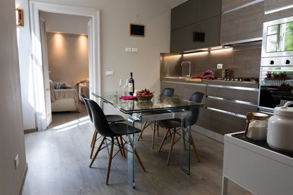 appartamento in vendita a Milano in zona Isola