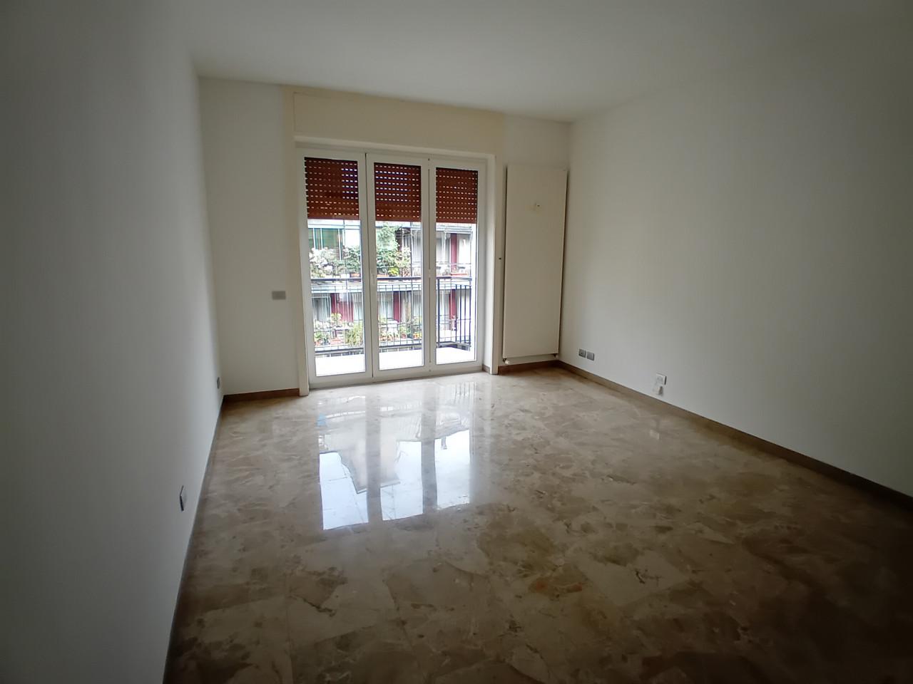appartamento in vendita a Milano in zona Solari