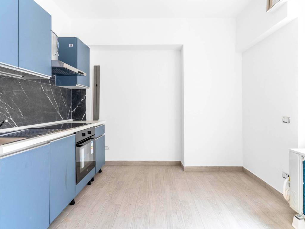 appartamento in vendita a Milano in zona Baggio