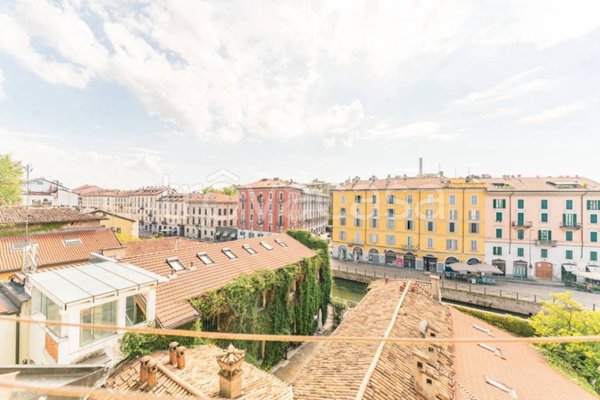 appartamento in vendita a Milano in zona Porta Genova