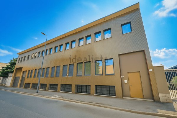 loft in vendita a Milano in zona Forlanini