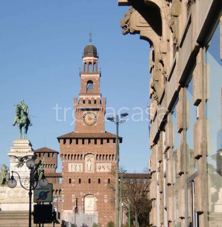 negozio in vendita a Milano in zona Cadorna