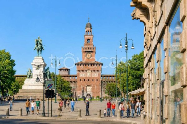 negozio in vendita a Milano in zona Cadorna