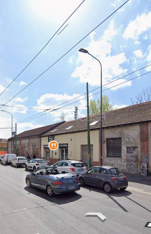 negozio in vendita a Milano in zona Bovisa