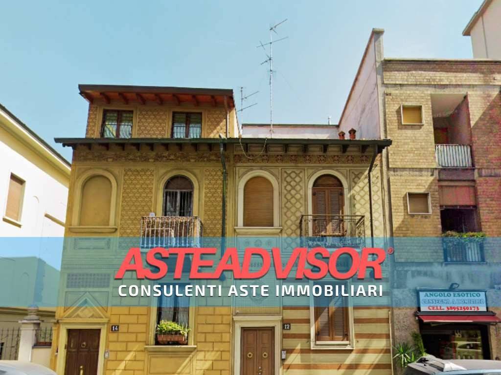 casa indipendente in vendita a Milano in zona Ghisolfa