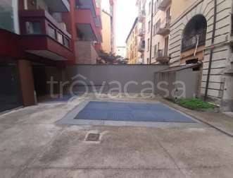 appartamento in vendita a Milano in zona Porta Romana