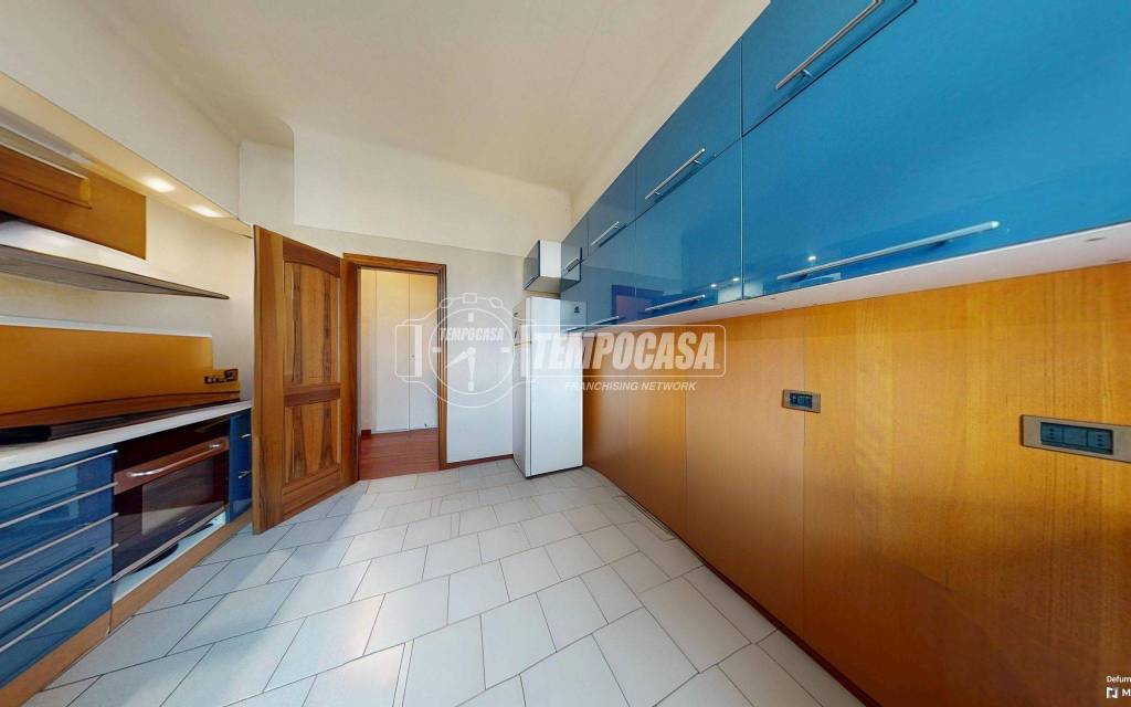 appartamento in vendita a Milano in zona Ghisolfa