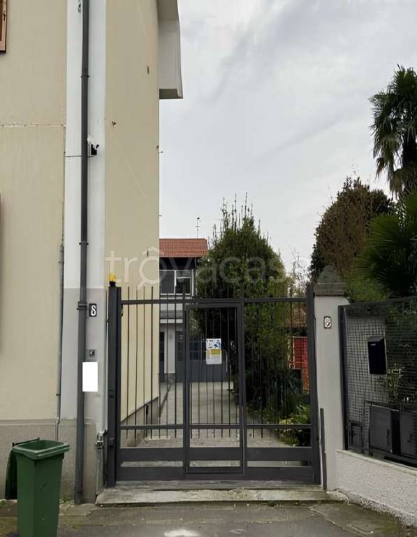 appartamento in vendita a Milano in zona Figino