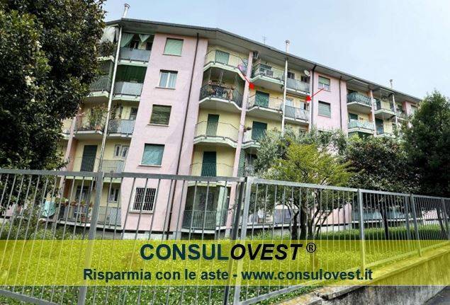appartamento in vendita a Milano in zona Rogoredo