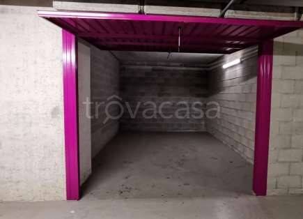 appartamento in vendita a Milano in zona Dergano