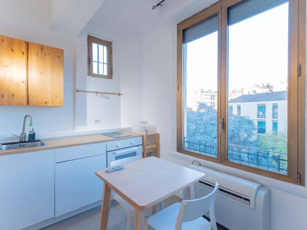 appartamento in vendita a Milano in zona Affori