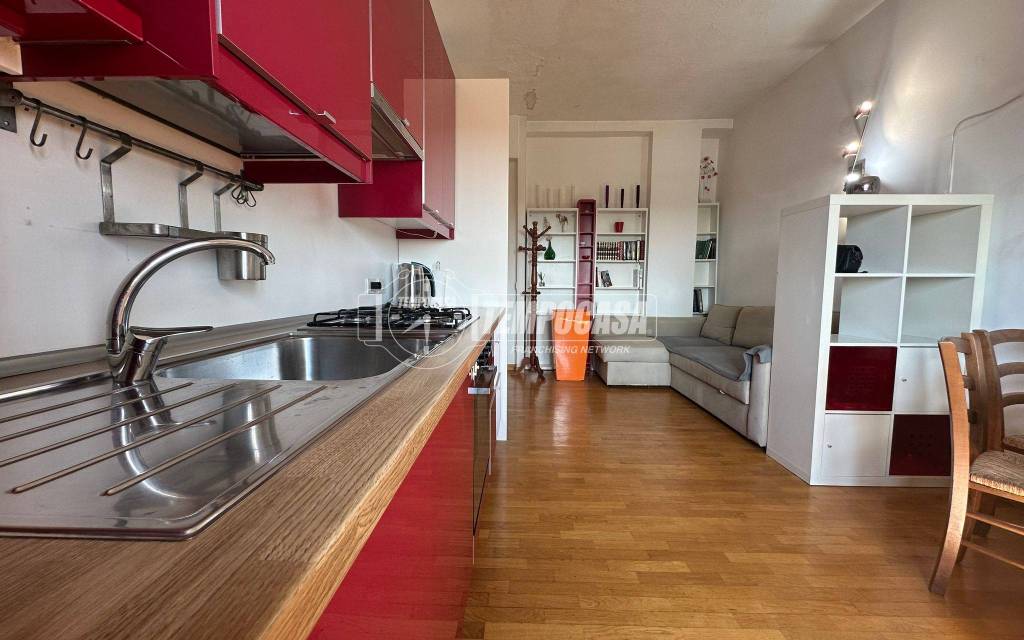 appartamento in vendita a Milano in zona Centro Direzionale