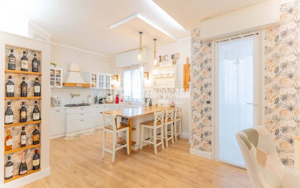 appartamento in vendita a Milano in zona Vialba