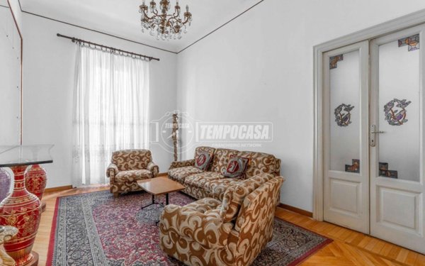 appartamento in vendita a Milano in zona Morivione