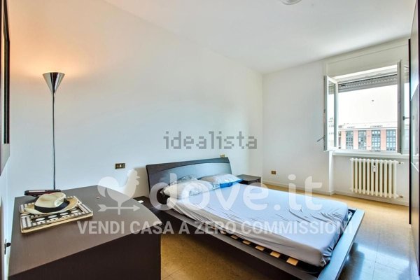 appartamento in vendita a Milano in zona Bocconi