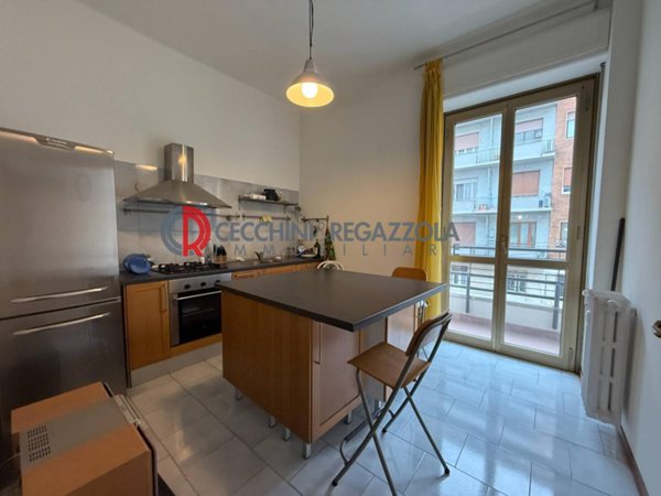 appartamento in vendita a Milano in zona Sant'Ambrogio