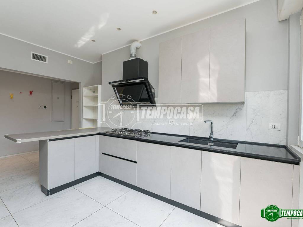 appartamento in vendita a Milano in zona Bicocca