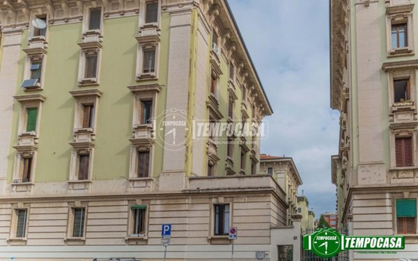 appartamento in vendita a Milano in zona Montalbino
