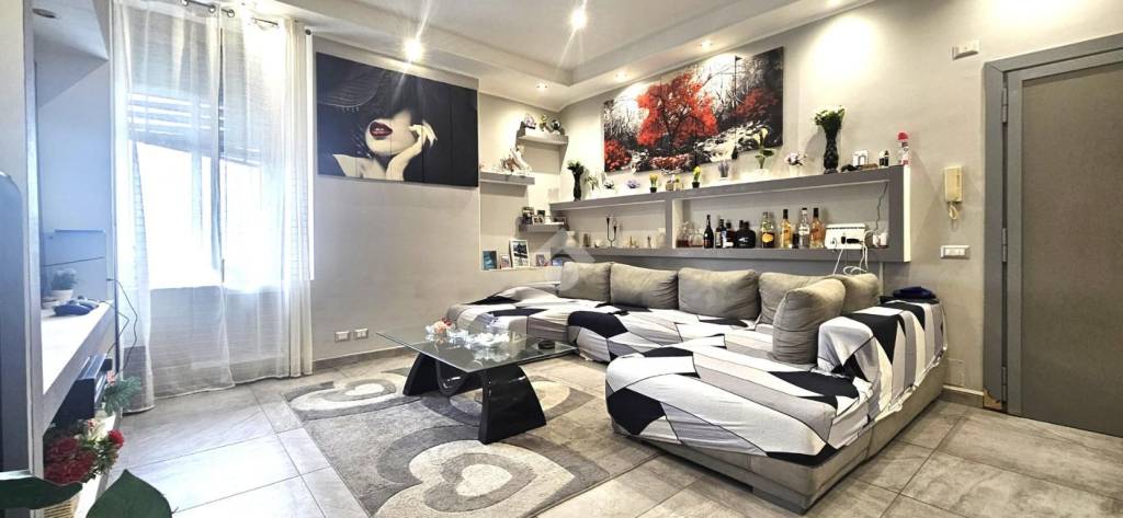 appartamento in vendita a Milano in zona Chiesa Rossa