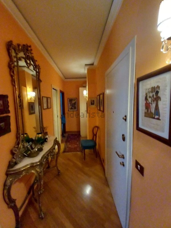 appartamento in vendita a Milano in zona Città Studi