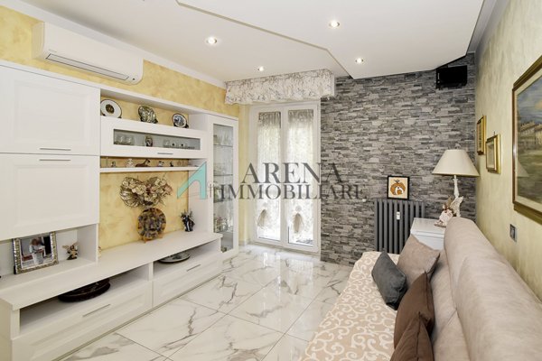 appartamento in vendita a Milano in zona Rogoredo