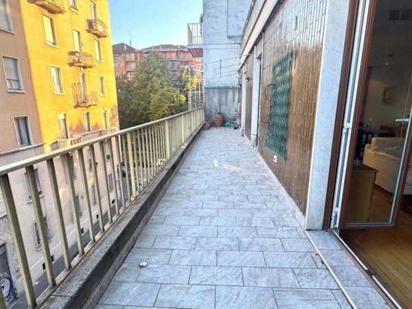 appartamento in vendita a Milano in zona Porta Romana