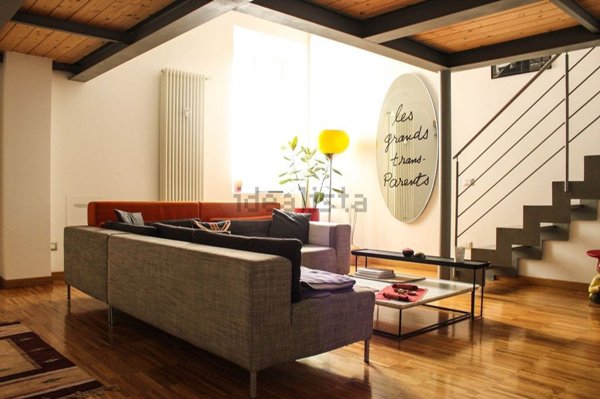 appartamento in vendita a Milano in zona Isola