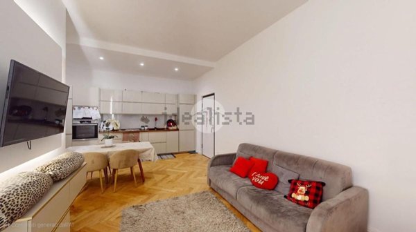 appartamento in vendita a Milano in zona Porta Vittoria