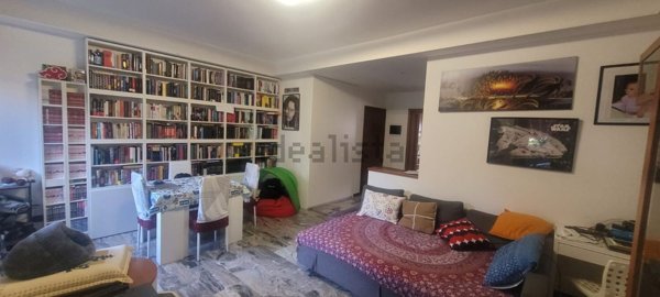 appartamento in vendita a Milano in zona Lorenteggio